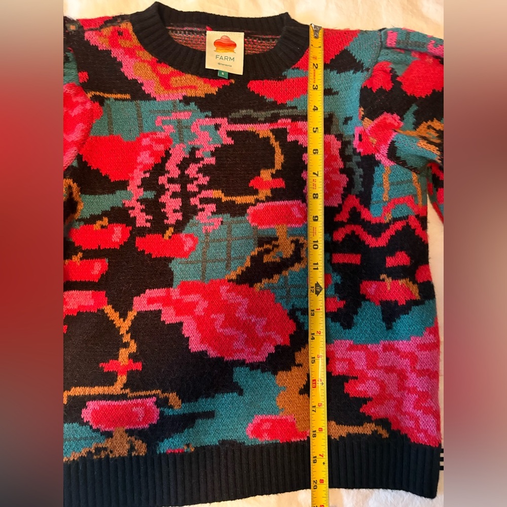 FARM Rio Women’s Lovers Apples Puff Sleeve Sweater, Multi Color, Size Small - Picture 7 of 8